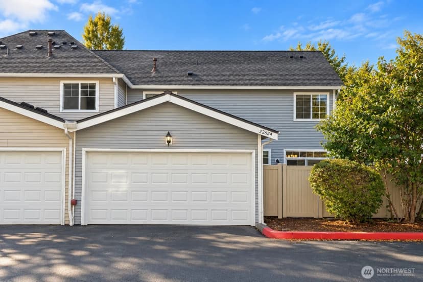 Property photo for 22634 Ne 4th Place #60, Sammamish photo 24
