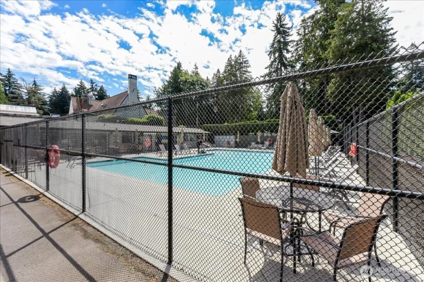 Property photo for 10830 Glen Acres Drive S #t9, Seattle photo 25