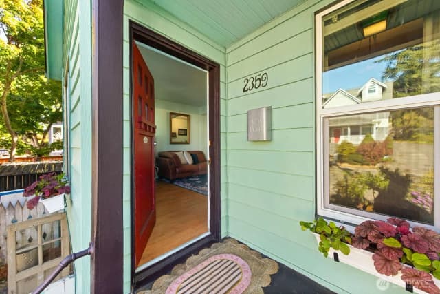 Property photo for 2359 Nw 67th Street, Seattle photo 3