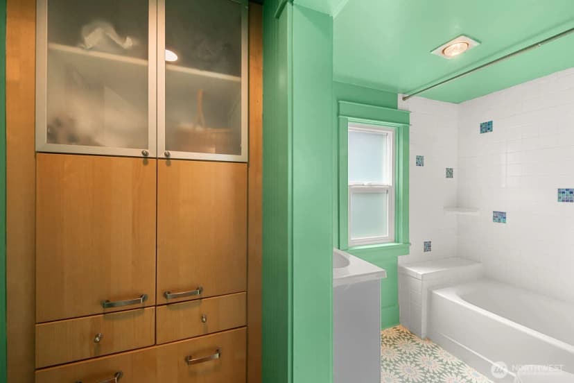 Property photo for 2359 Nw 67th Street, Seattle photo 15