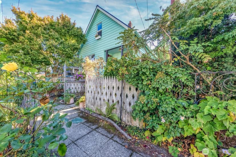 Property photo for 2359 Nw 67th Street, Seattle photo 35