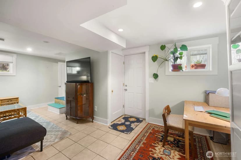 Property photo for 2359 Nw 67th Street, Seattle photo 18