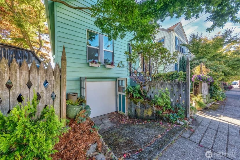 Property photo for 2359 Nw 67th Street, Seattle photo 34