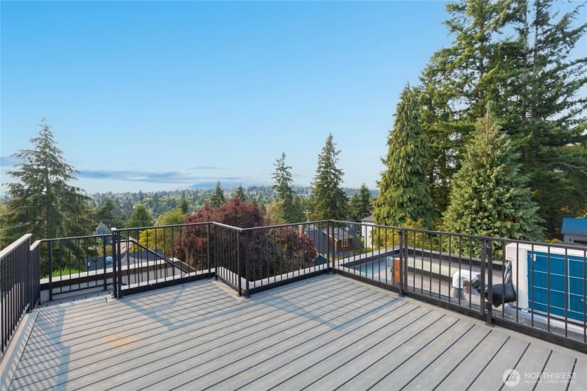 Property photo for 7533 31st Avenue Ne #b, Seattle photo 15