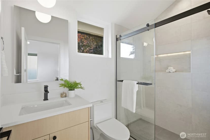 Property photo for 7531 31st Avenue Ne, Seattle photo 9