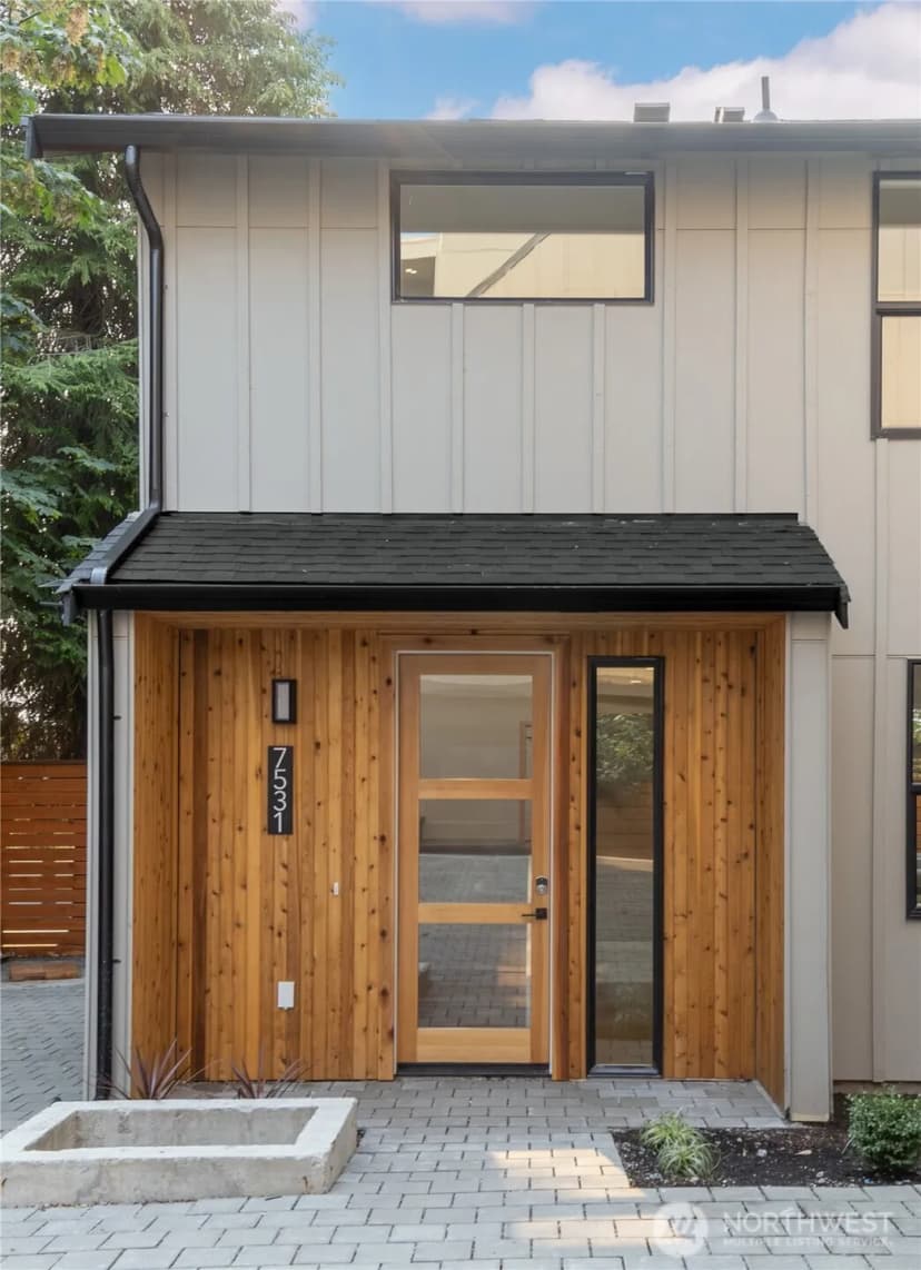 Property photo for 7531 31st Avenue Ne, Seattle photo 13