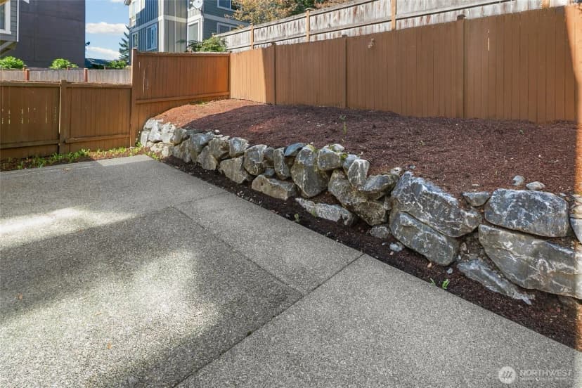 Property photo for 126 N 101st Street, Seattle photo 27