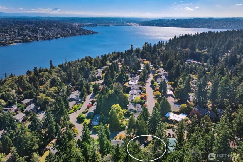 Property photo for 9100 Se 72nd Place, Mercer Island photo 36