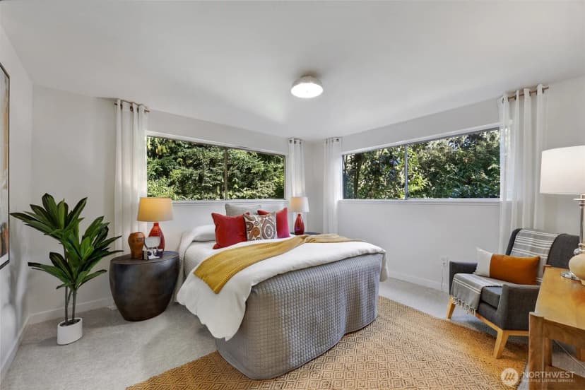 Property photo for 9100 Se 72nd Place, Mercer Island photo 35