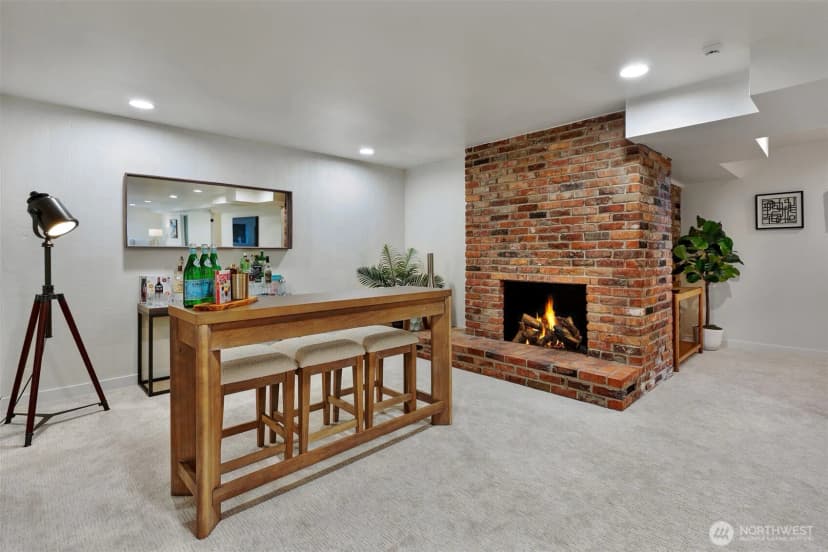 Property photo for 9100 Se 72nd Place, Mercer Island photo 26