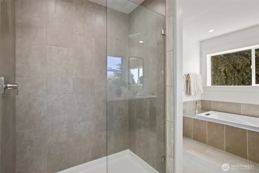 Property photo for 4812 S Frontenac Street, Seattle photo 22