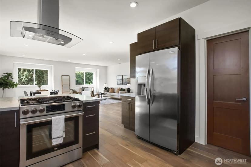 Property photo for 4812 S Frontenac Street, Seattle photo 15