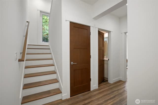 Property photo for 4812 S Frontenac Street, Seattle photo 4