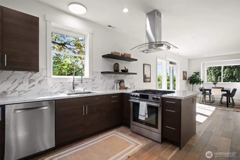 Property photo for 4812 S Frontenac Street, Seattle photo 14