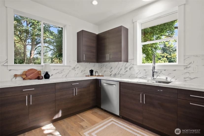 Property photo for 4812 S Frontenac Street, Seattle photo 13