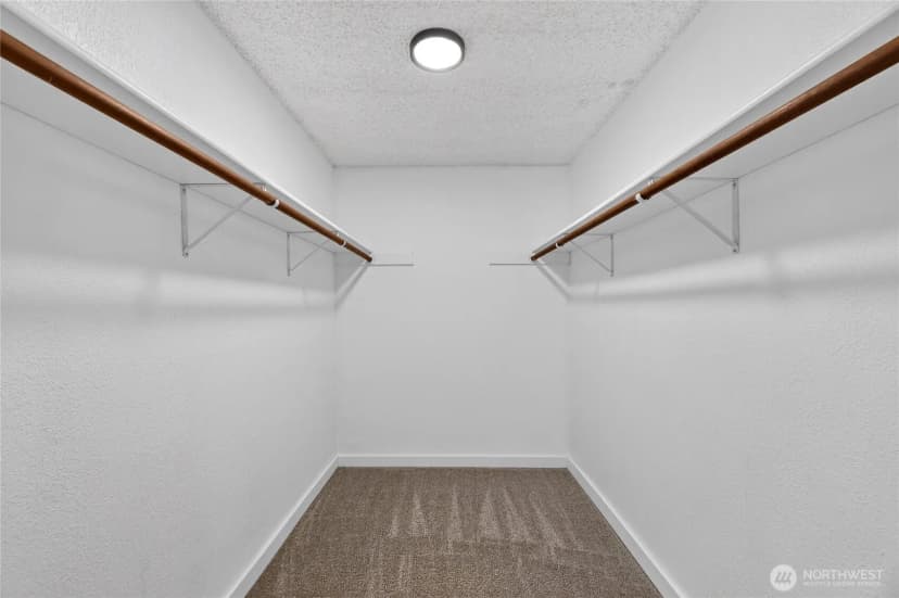 Property photo for 8609 25th Avenue Sw #b, Seattle photo 17