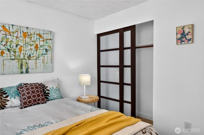 Property photo for 8609 25th Avenue Sw #b, Seattle photo 20