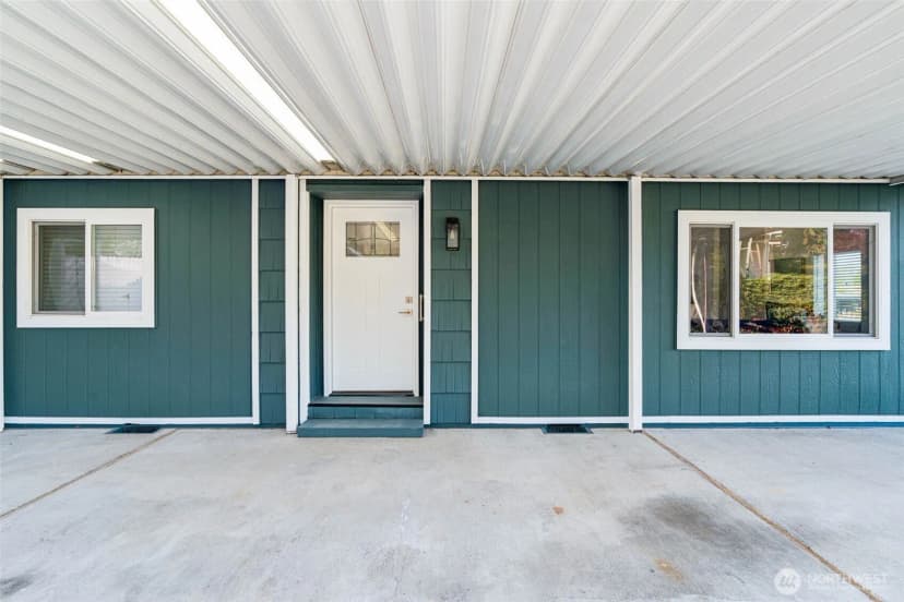 Property photo for 17125 Woodcrest Drive Ne, Bothell photo 36