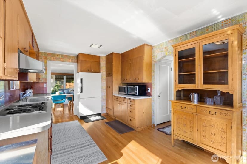 Property photo for 7850 Renton Avenue S, Seattle photo 10