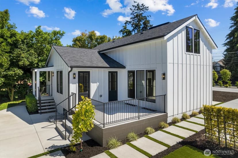 Property photo for 7743 Seward Park Avenue S #a, Seattle photo 26