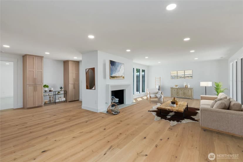 Property photo for 7743 Seward Park Avenue S #a, Seattle photo 4