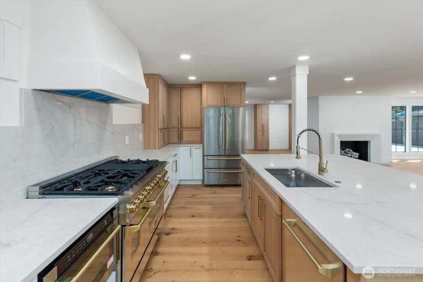 Property photo for 7743 Seward Park Avenue S #a, Seattle photo 7