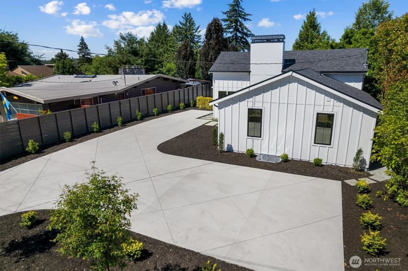 Property photo for 7743 Seward Park Avenue S #a, Seattle photo 32