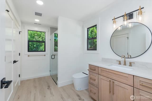 Property photo for 7745 Seward Park Avenue S, Seattle photo 5