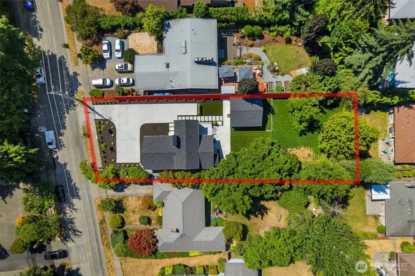Property photo for 7745 Seward Park Avenue S, Seattle photo 9