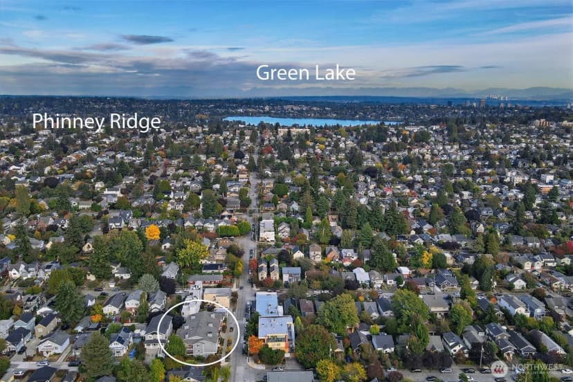 Property photo for 7000 Cleopatra Place Nw #301, Seattle photo 21