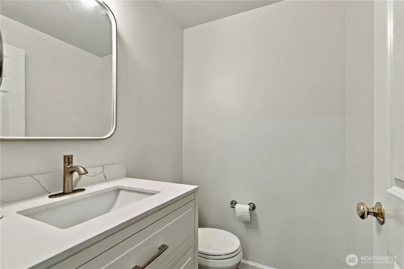 Property photo for 22634 Ne 4th Place #60, Sammamish photo 10