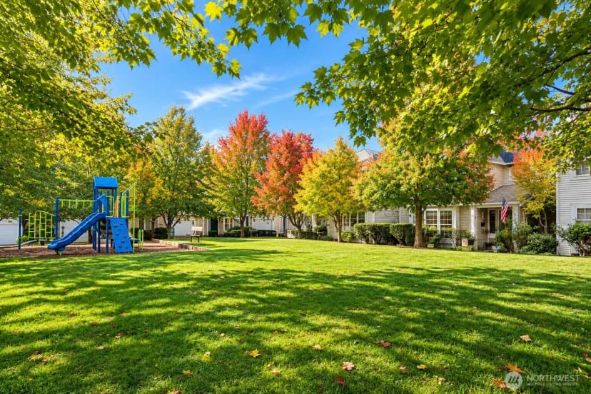 Property photo for 22634 Ne 4th Place #60, Sammamish photo 27