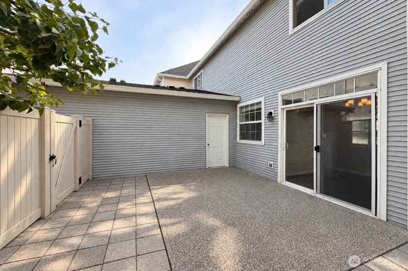 Property photo for 22634 Ne 4th Place #60, Sammamish photo 26