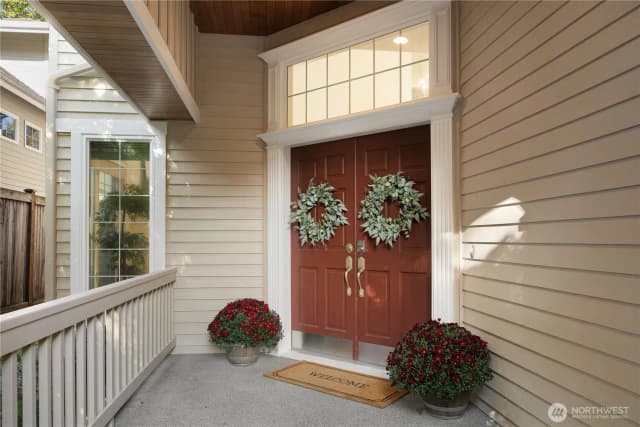Property photo for 27022 Se 13th Street, Sammamish photo 2