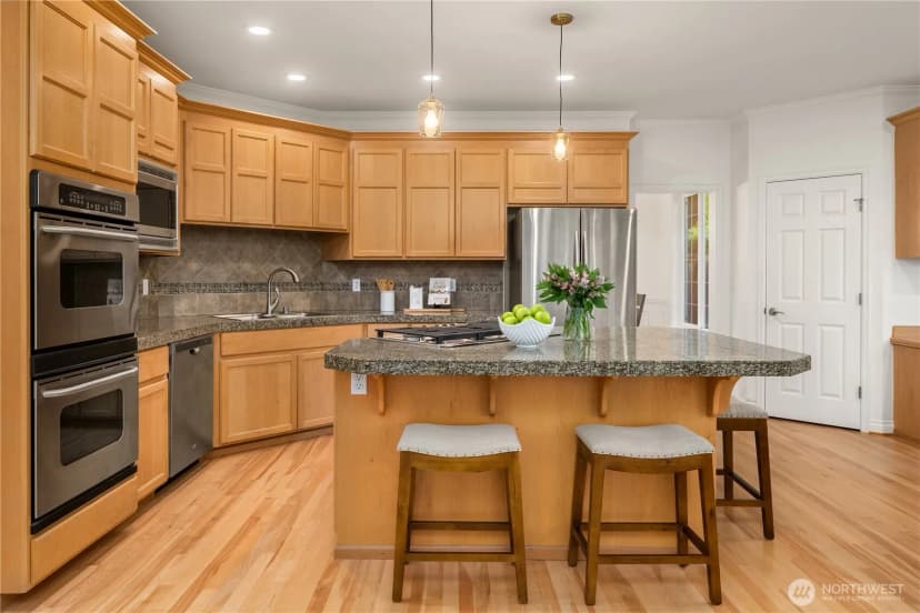 Property photo for 27022 Se 13th Street, Sammamish photo 12