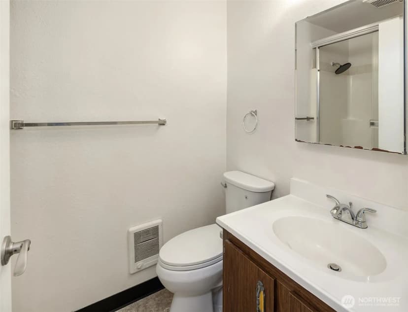 Property photo for 326 Ne 50th Street, Seattle photo 12