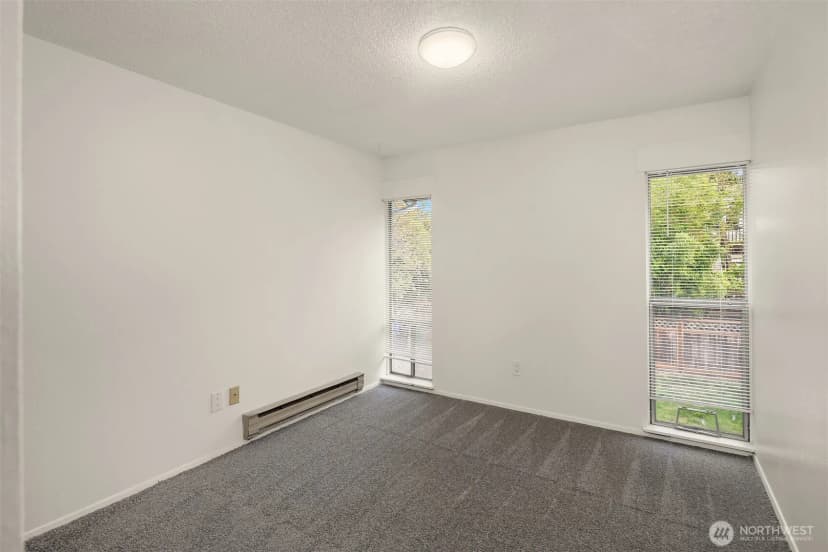 Property photo for 326 Ne 50th Street, Seattle photo 13