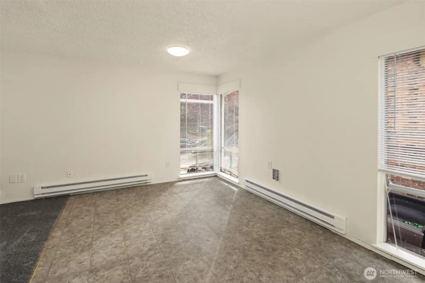 Property photo for 326 Ne 50th Street, Seattle photo 10