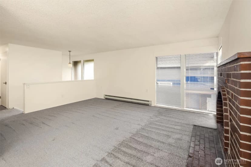 Property photo for 326 Ne 50th Street, Seattle photo 4