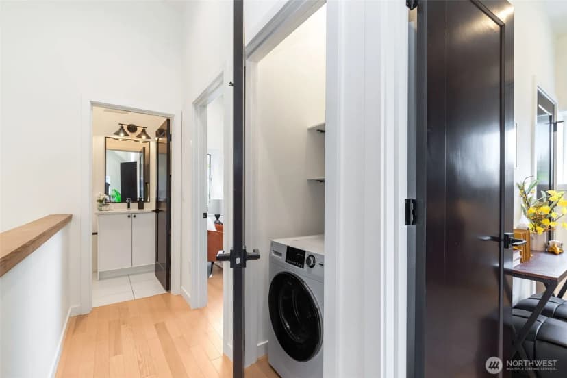 Property photo for 1556 S Pearl Street #b, Seattle photo 18