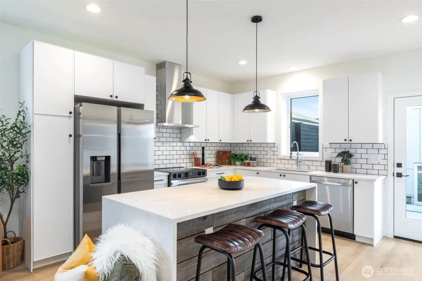 Property photo for 1556 S Pearl Street #b, Seattle photo 6