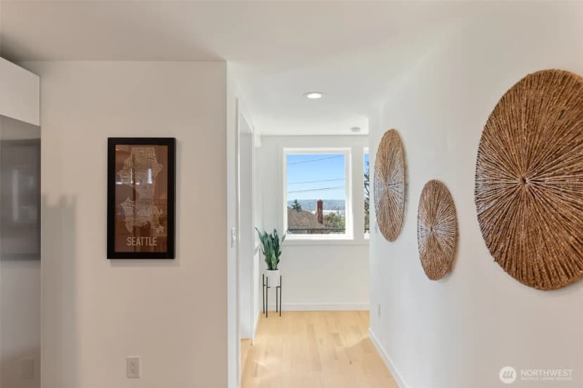 Property photo for 1556 S Pearl Street #c, Seattle photo 10