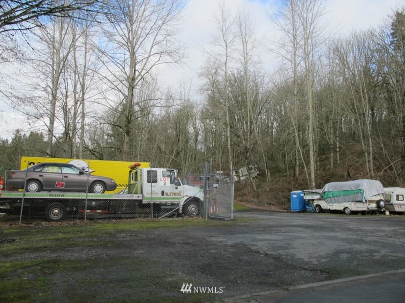 Property photo for 2457 Kamber Road, Bellevue photo 5
