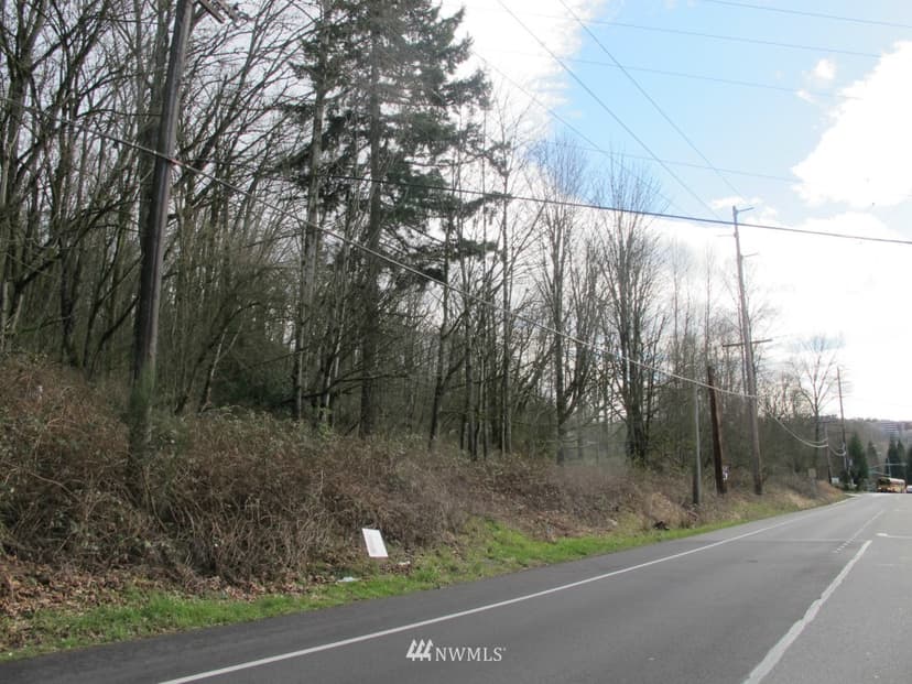 Property photo for 2457 Kamber Road, Bellevue photo 11