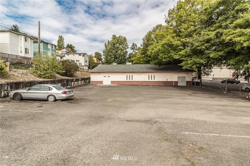 Property photo for 4103 Rainier Avenue S, Seattle photo 14