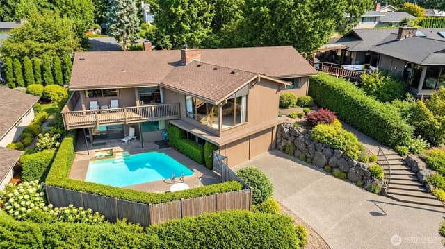Property photo for 5802 111th Avenue SE, Bellevue