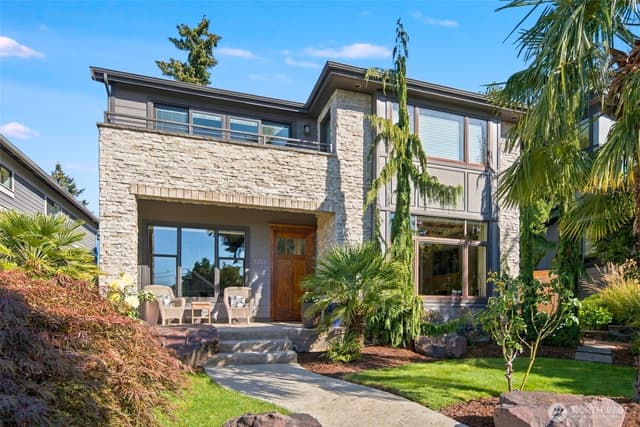 Property photo for 120 12th Avenue, Kirkland