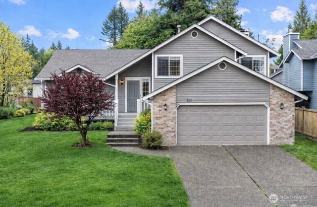 Property photo for 604 213TH Street SW, Bothell