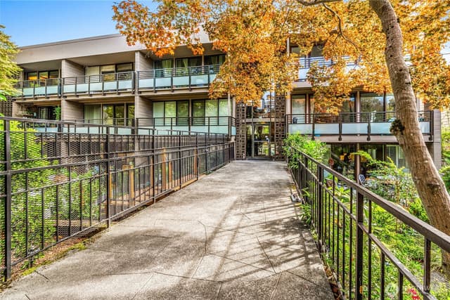 Property photo for 1616 41st Avenue E #301, Seattle