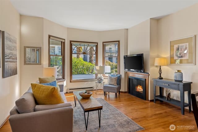 Property photo for 1733 15th Avenue #203, Seattle